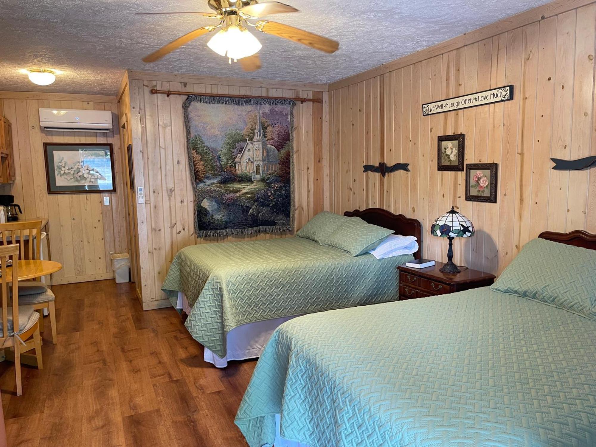 Mountain Aire Cottages & Inn เคลย์ตัน ภายนอก รูปภาพ